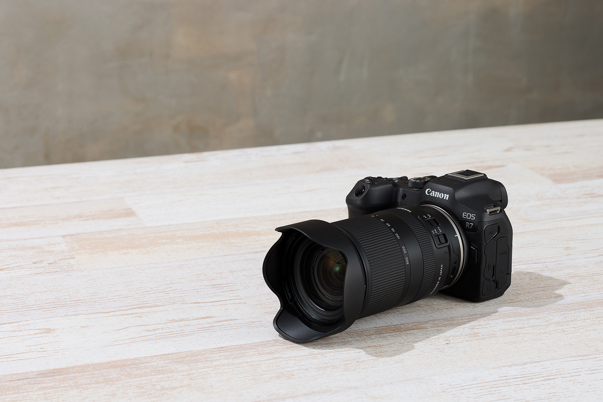 TAMRON HOW TO : LINE UP FOR CANON RF-MOUNT